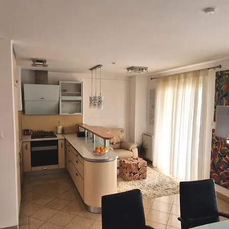 Kanjski 2 Apartment *